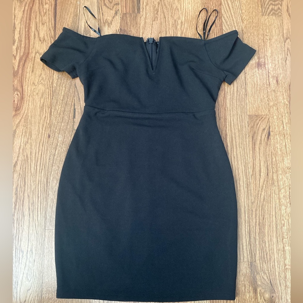 Black Lulu’s dress